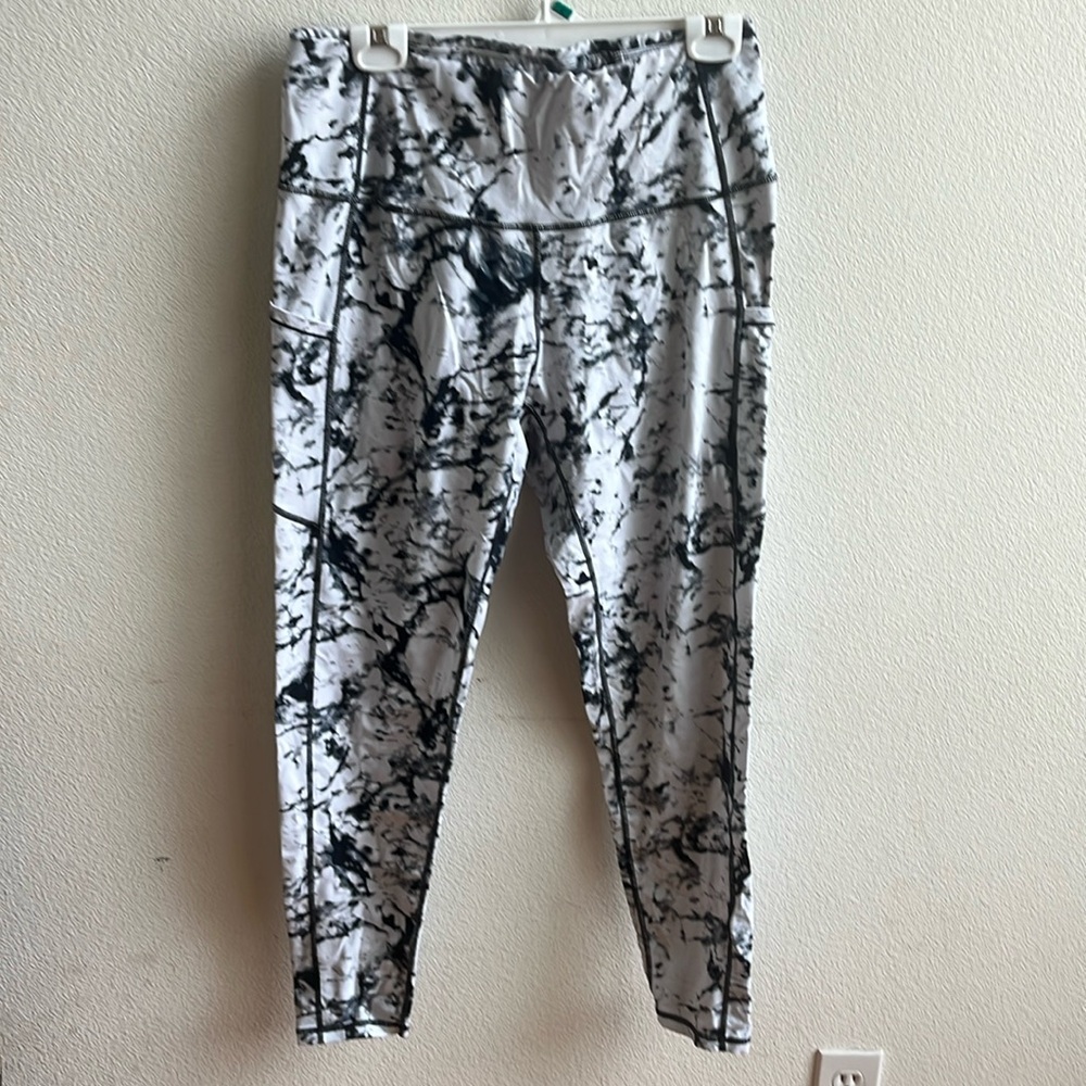 Black and white marbled workout/yoga pants